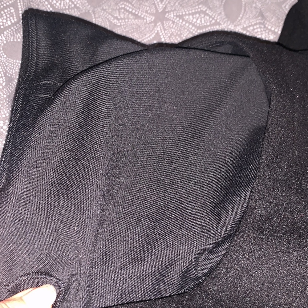 Baseline | by Ashy Bines Racerback Black Bra with padding - Picture 6 of 8